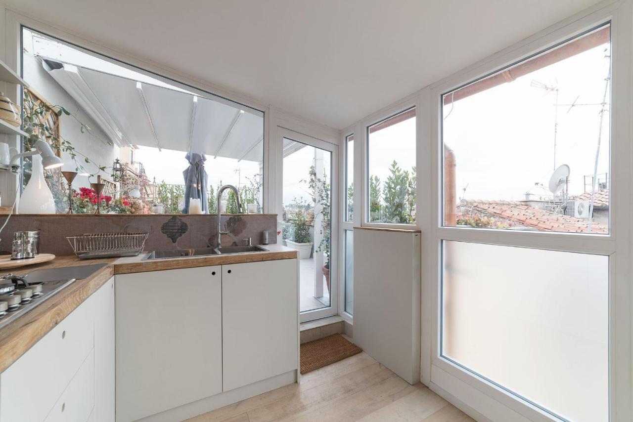 Colosseum Exclusive Duplex Rom