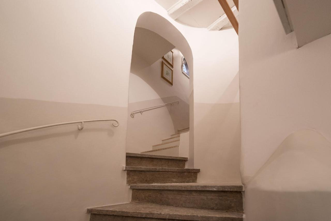 Colosseum Exclusive Duplex Rom